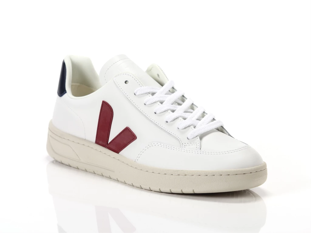 Veja V-12 Leather Bianco hombre XD0201955B 