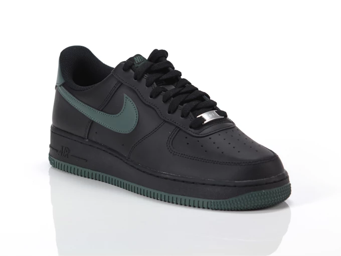 Nike Air Force 1 Low Noir vert uomo  FJ4146 001