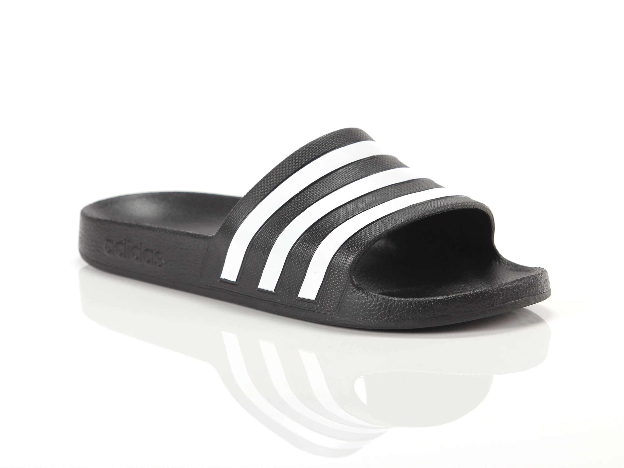 Adidas adilette clearance indossate