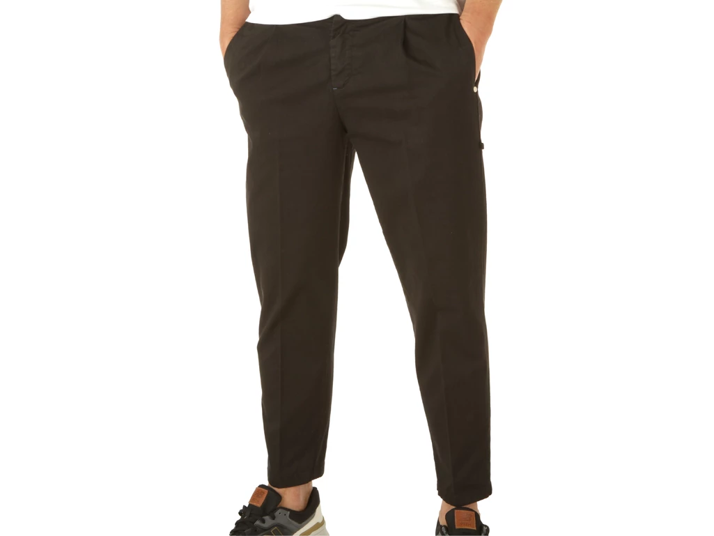 Berna Pantalone Nero uomo  220327-1